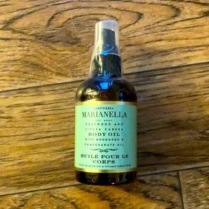 Marianella body oil